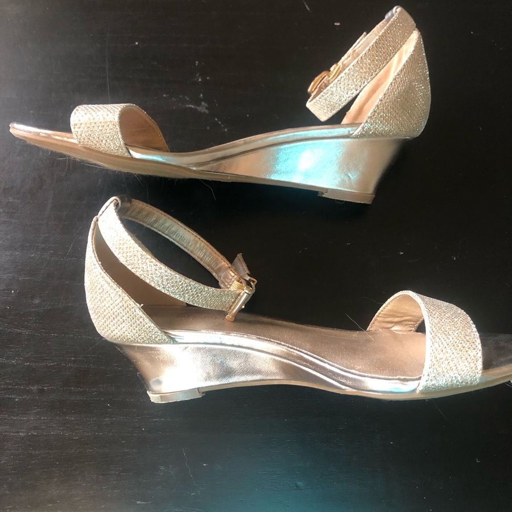 Gold Sandals - Picture 2 of 4